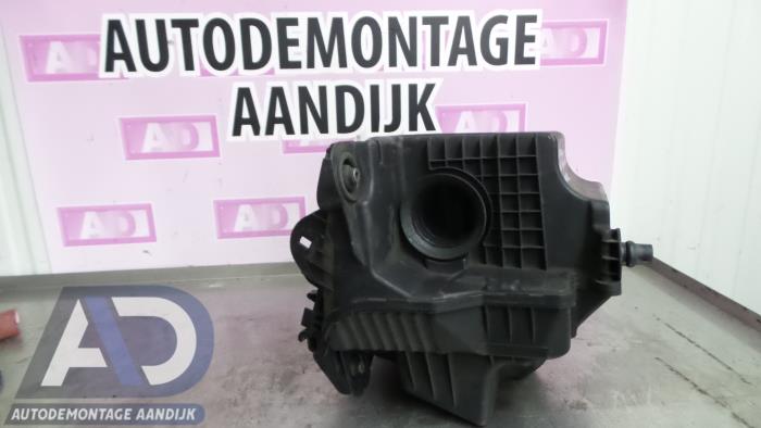 Gebrauchte Luftfiltergehäuse Mercedes B (W245) 2.0 B-200 16V Preis € 29,99 Margenregelung angeboten von Autodemontage Aandijk