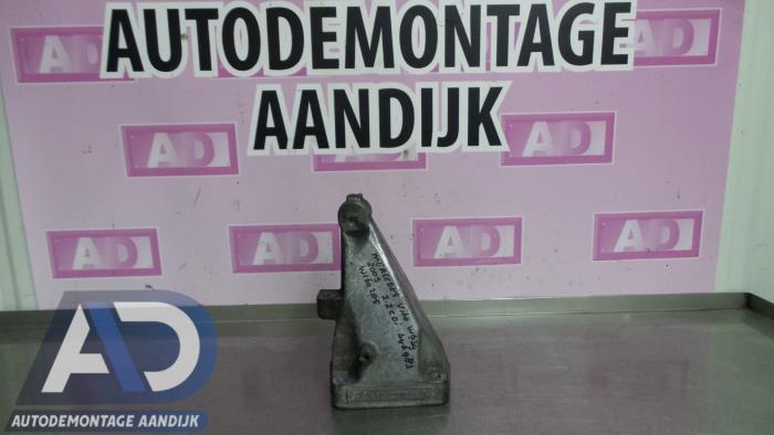 Gebrauchte Motorlager Mercedes Vito (639.6) 2.2 109 CDI 16V Preis € 29,00 Margenregelung angeboten von Autodemontage Aandijk