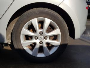 Used Set of sports wheels Hyundai i20 1.2i 16V Price € 149,99 Margin scheme offered by Autodemontage Aandijk