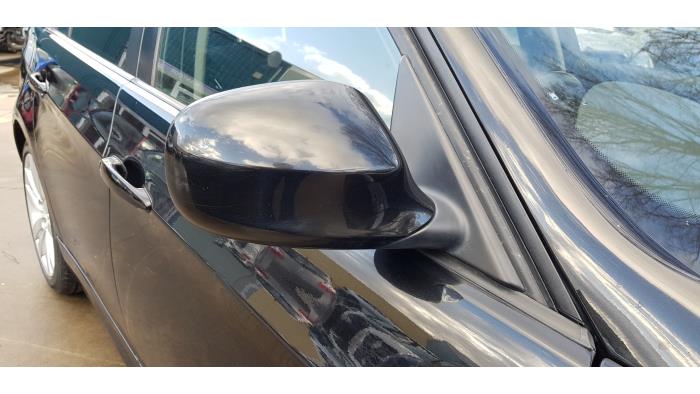 Wing mirror, right from a BMW 3 serie (E90) 320d 16V 2010