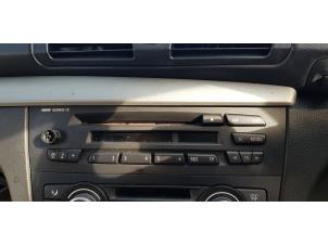 Used Radio CD player BMW 1 serie (E87/87N) 118d 16V Price € 59,99 Margin scheme offered by Autodemontage Aandijk