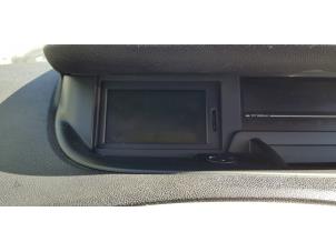 Used Navigation system Renault Scénic III (JZ) 2.0 dCi 16V Autom. Price € 175,00 Margin scheme offered by Autodemontage Aandijk