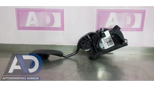 Gaspedalsensor från en Peugeot 108 1.2 VTi 12V 2015