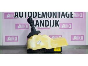 Used Gear stick Renault Megane III Berline (BZ) 1.5 dCi 110 Price € 49,99 Margin scheme offered by Autodemontage Aandijk