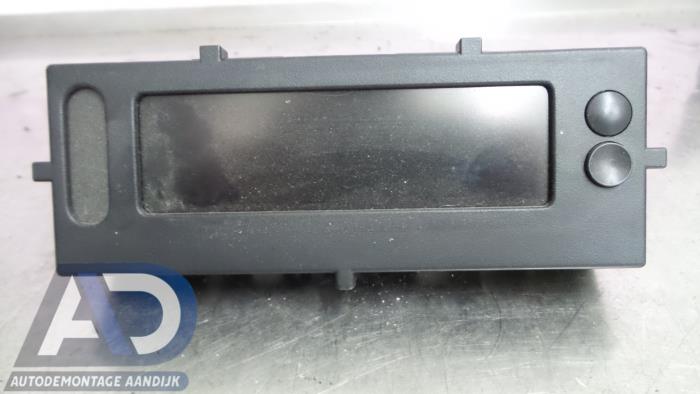 Begagnade Innerdisplay Renault Clio III (BR/CR) 1.5 dCi 85 Pris € 24,99 Marginaltabell erbjuds av Autodemontage Aandijk