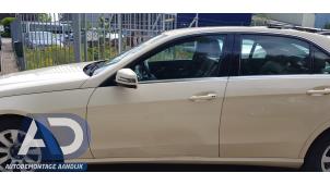 Gebrauchte Tür 4-türig links vorne Mercedes E (W212) E-200 CDI 16V BlueEfficiency,BlueTEC Preis € 124,99 Margenregelung angeboten von Autodemontage Aandijk