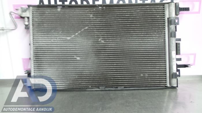 Usagé Radiateur clim Opel Insignia 2.0 CDTI 16V 130 Ecotec Prix € 39,99 Règlement à la marge proposé par Autodemontage Aandijk