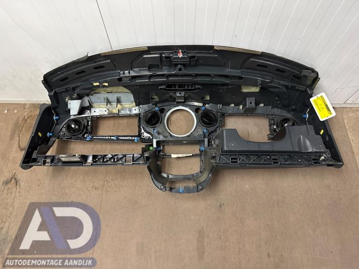 Panel z MINI Mini (R50/53) 1.6 16V Cooper 2004