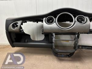 Panel z MINI Mini (R50/53) 1.6 16V Cooper 2004