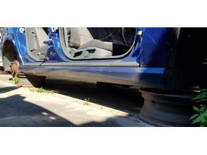 Used Side skirt, right Opel Vectra C GTS 1.8 16V Price on request offered by Autodemontage Aandijk