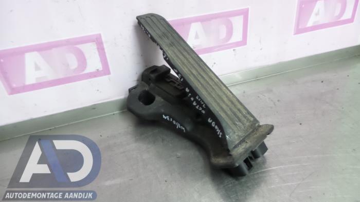 Begagnade Gaspedalsensor Skoda Octavia Combi (1Z5) 1.6 TDI Greenline Pris € 24,99 Marginaltabell erbjuds av Autodemontage Aandijk