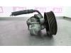 Kia Sorento I (JC) 2.5 CRDi 16V VGT Power steering pump