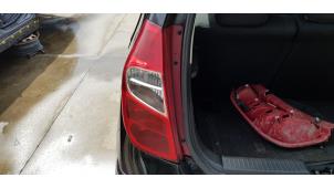 Gebrauchte Rücklicht links Hyundai i10 (F5) 1.2i 16V Preis € 39,99 Margenregelung angeboten von Autodemontage Aandijk