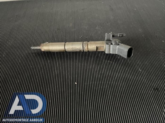 Usagé Injecteurs Mercedes ML II (164/4JG) 3.0 ML-320 CDI 4-Matic V6 24V Prix € 99,99 Règlement à la marge proposé par Autodemontage Aandijk