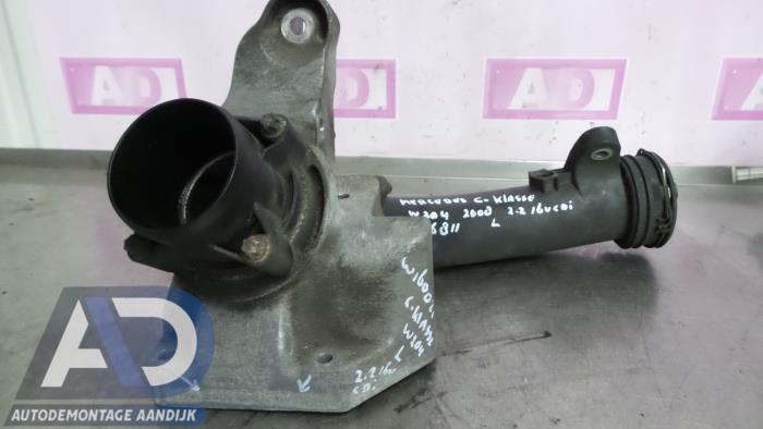 Used Engine mount Mercedes C (W204) 2.2 C-220 CDI 16V Price € 30,00 Margin scheme offered by Autodemontage Aandijk