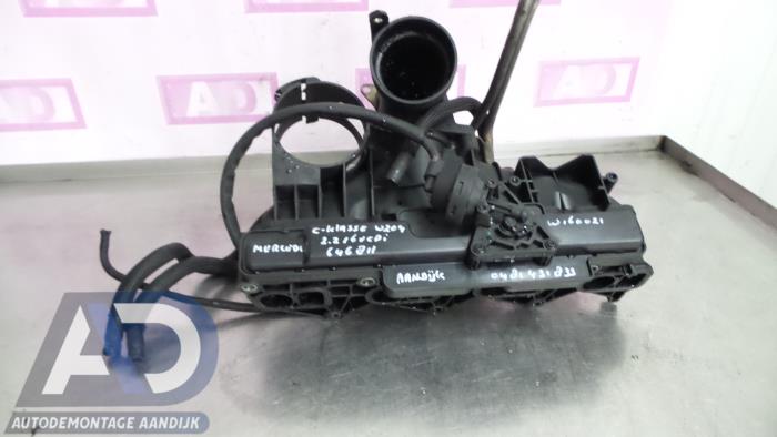 Używane Kolektor dolotowy Mercedes C (W204) 2.2 C-220 CDI 16V Cena € 120,00 Procedura marży oferowane przez Autodemontage Aandijk