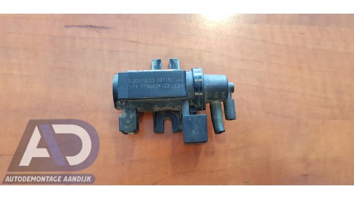Begagnade Bränsletryckssensor BMW 3 serie (E92) 325d 24V Pris € 29,99 Marginaltabell erbjuds av Autodemontage Aandijk