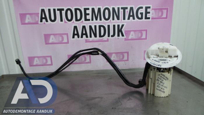 Begagnade Boosterpump Mercedes E (W212) E-200 CDI 16V BlueEfficiency,BlueTEC Pris € 74,99 Marginaltabell erbjuds av Autodemontage Aandijk