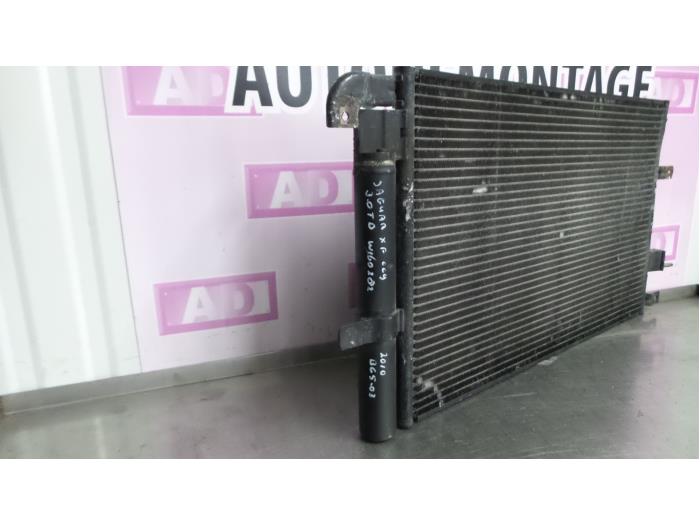Air conditioning radiator from a Jaguar XF (CC9) 3.0 D V6 24V 2010