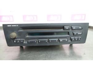 Used Radio CD player BMW 1 serie (E87/87N) 116i 1.6 16V Price € 49,99 Margin scheme offered by Autodemontage Aandijk