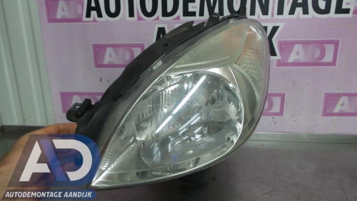 Headlight, left Citroen Xsara Picasso 1.6 HDi 16V 110 9649557480 VALEO