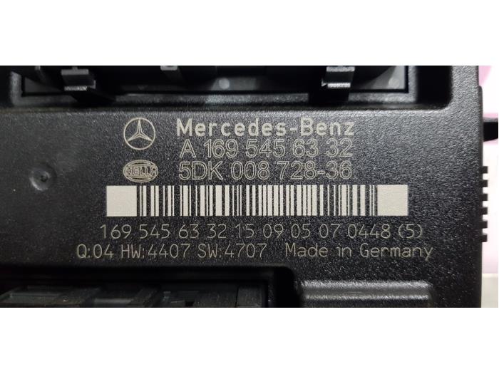 Ordinateur contrôle fonctionnel d'un Mercedes-Benz A (W169) 2.0 A-180 CDI 16V 2009