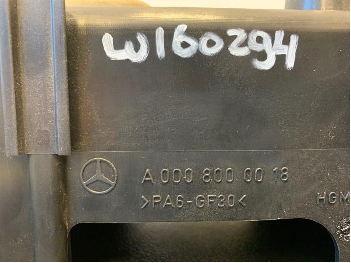 Bomba de vacío de cierre centralizado eléctrico de un Mercedes-Benz C (W204) 2.2 C-220 CDI 16V BlueEFFICIENCY 2010