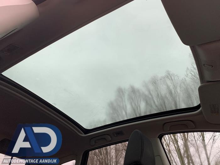 Używane Podsufitka Nissan Qashqai (J10) 1.6 16V Cena € 124,99 Procedura marży oferowane przez Autodemontage Aandijk