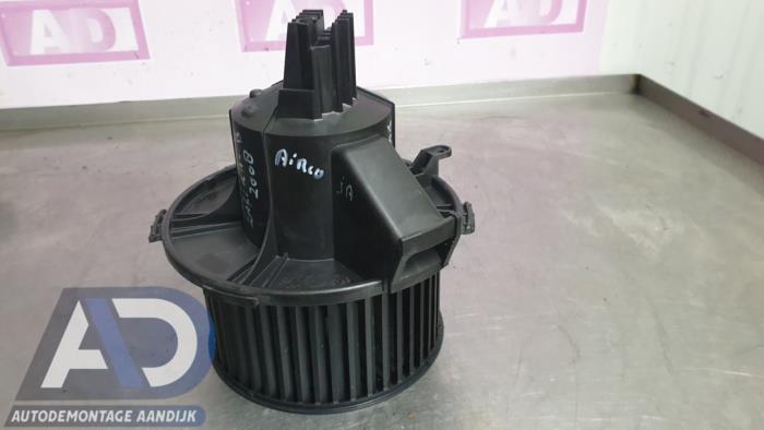 Opel Zafira B Heating and ventilation fan motors stock