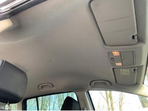 Usagé Revêtement plafond Mazda 5 (CR19) 1.8i 16V Prix € 125,00 Règlement à la marge proposé par Autodemontage Aandijk