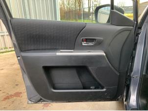 Used Door trim 4-door, front left Mazda 5 (CR19) 1.8i 16V Price € 40,00 Margin scheme offered by Autodemontage Aandijk