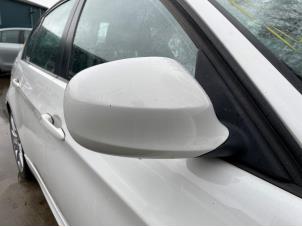 Used Wing mirror, right BMW 3 serie (E90) 320d 16V Corporate Lease Price € 59,99 Margin scheme offered by Autodemontage Aandijk