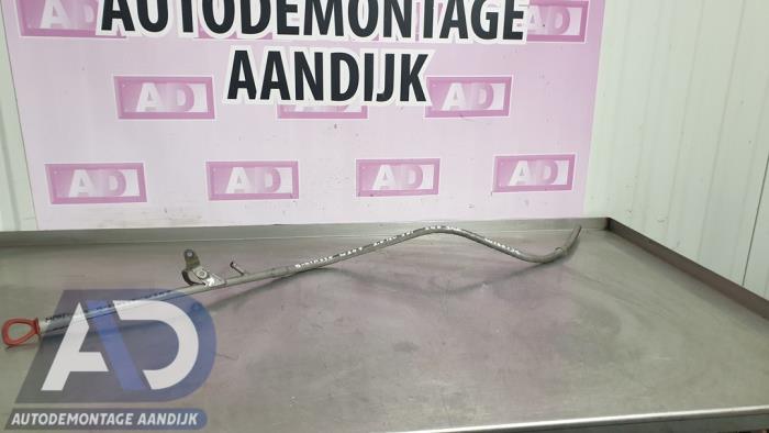 Gebrauchte Ölmessstab Mercedes B (W245) 2.0 B-180 CDI 16V Preis € 19,99 Margenregelung angeboten von Autodemontage Aandijk