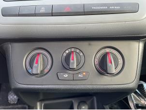 Usados Panel de control de calefacción Seat Ibiza IV SC (6J1) 1.2 12V Precio € 24,99 Norma de margen ofrecido por Autodemontage Aandijk