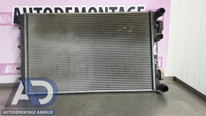 Usagé Radiateur Skoda Roomster (5J) 1.4 TDI 70 Prix € 29,99 Règlement à la marge proposé par Autodemontage Aandijk