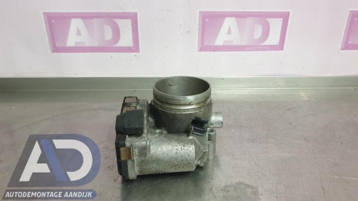 Gebrauchte Drosselklappengehäuse Alfa Romeo 147 (937) 1.6 Twin Spark 16V Preis € 39,99 Margenregelung angeboten von Autodemontage Aandijk