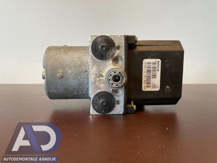 Used ABS pump Alfa Romeo 147 (937) 1.6 Twin Spark 16V Price € 49,99 Margin scheme offered by Autodemontage Aandijk
