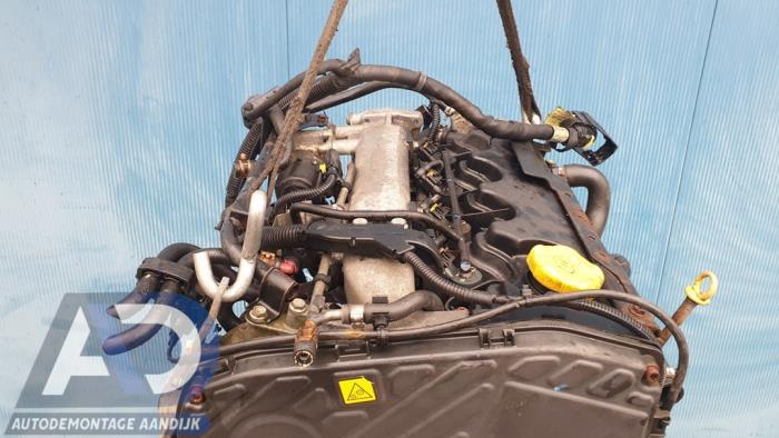 Motor van een Suzuki SX4 (EY/GY) 1.9 DDiS Grip 4x4 2009