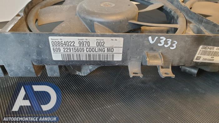 Caja de aleta de refrigeración de un Opel Insignia 2.0 CDTI 16V 140 ecoFLEX 2015