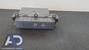 Begagnade Larmmodul Mercedes A (W169) 1.5 A-150 5-Drs. Pris € 29,99 Marginaltabell erbjuds av Autodemontage Aandijk