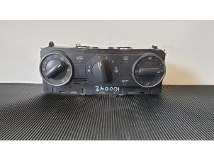 Used Air conditioning control panel Mercedes A (W169) 1.5 A-150 5-Drs. Price € 49,99 Margin scheme offered by Autodemontage Aandijk