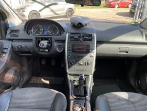 Usados Juego y módulo de airbag Mercedes A (W169) 1.5 A-150 5-Drs. Precio € 349,99 Norma de margen ofrecido por Autodemontage Aandijk