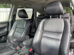 Used Set of upholstery (complete) Honda CR-V (RE) 2.2 i-CTDi 16V Price € 400,00 Margin scheme offered by Autodemontage Aandijk