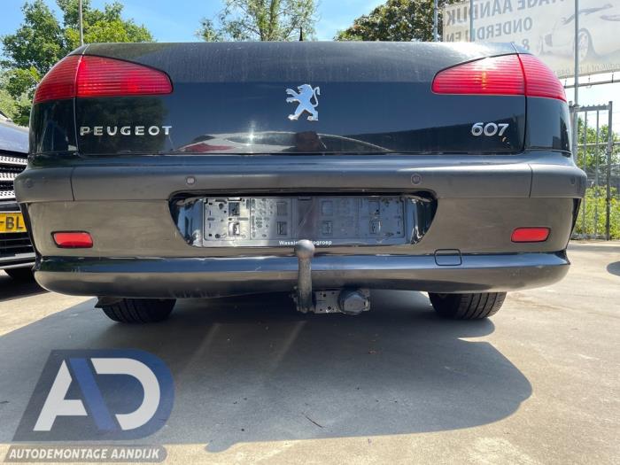 Używane Zderzak tylny Peugeot 607 (9D/U) 2.2 16V Cena € 124,99 Procedura marży oferowane przez Autodemontage Aandijk
