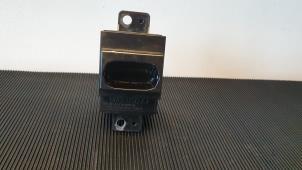 Used Electronic ignition key Jaguar XF (CC9) 3.0 D V6 24V Price € 39,99 Margin scheme offered by Autodemontage Aandijk