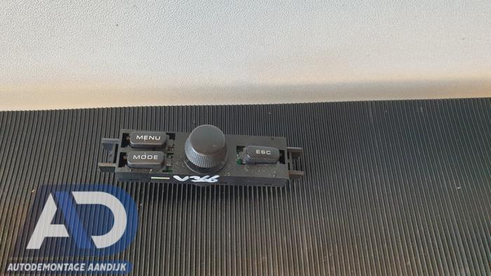 Used On-board computer controller Peugeot 607 (9D/U) 2.2 16V Price € 19,99 Margin scheme offered by Autodemontage Aandijk