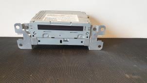 Used Radio CD player Jaguar XF (CC9) 3.0 D V6 24V Price € 99,99 Margin scheme offered by Autodemontage Aandijk