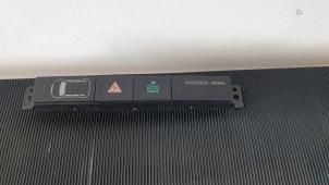 Used Panic lighting switch Mitsubishi Outlander (GF/GG) 2.0 16V PHEV 4x4 Price € 19,99 Margin scheme offered by Autodemontage Aandijk