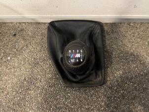 Usados Palanca de cambios BMW X1 (E84) sDrive 20d 2.0 16V Precio € 39,99 Norma de margen ofrecido por Autodemontage Aandijk