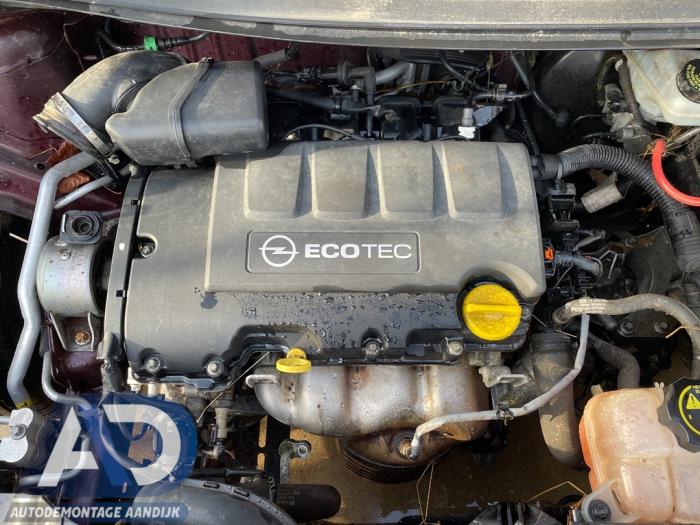 Engine from a Opel Adam 1.4 16V 2014